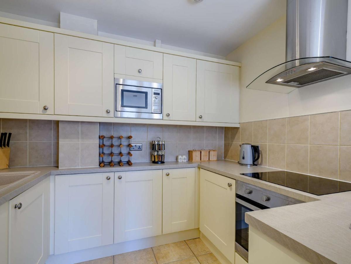 1 Bed In Arrochar 82648 Apartment Bagian luar foto